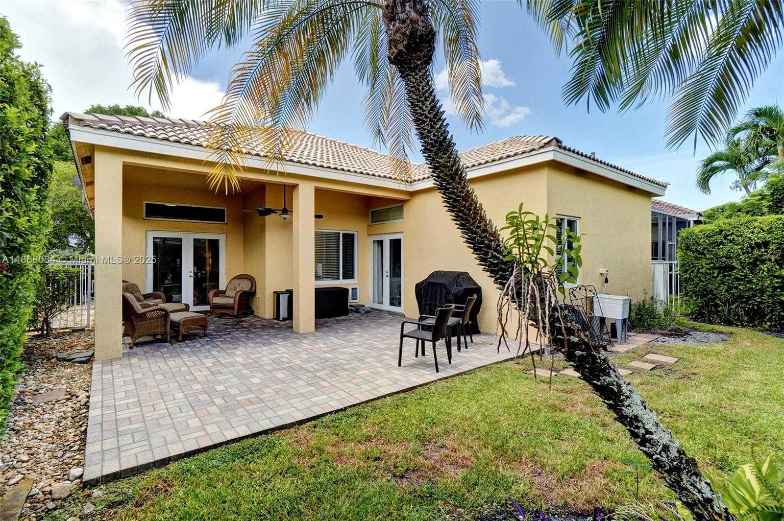 Small Image of 4362 FOXTAIL LN, Weston Number 8