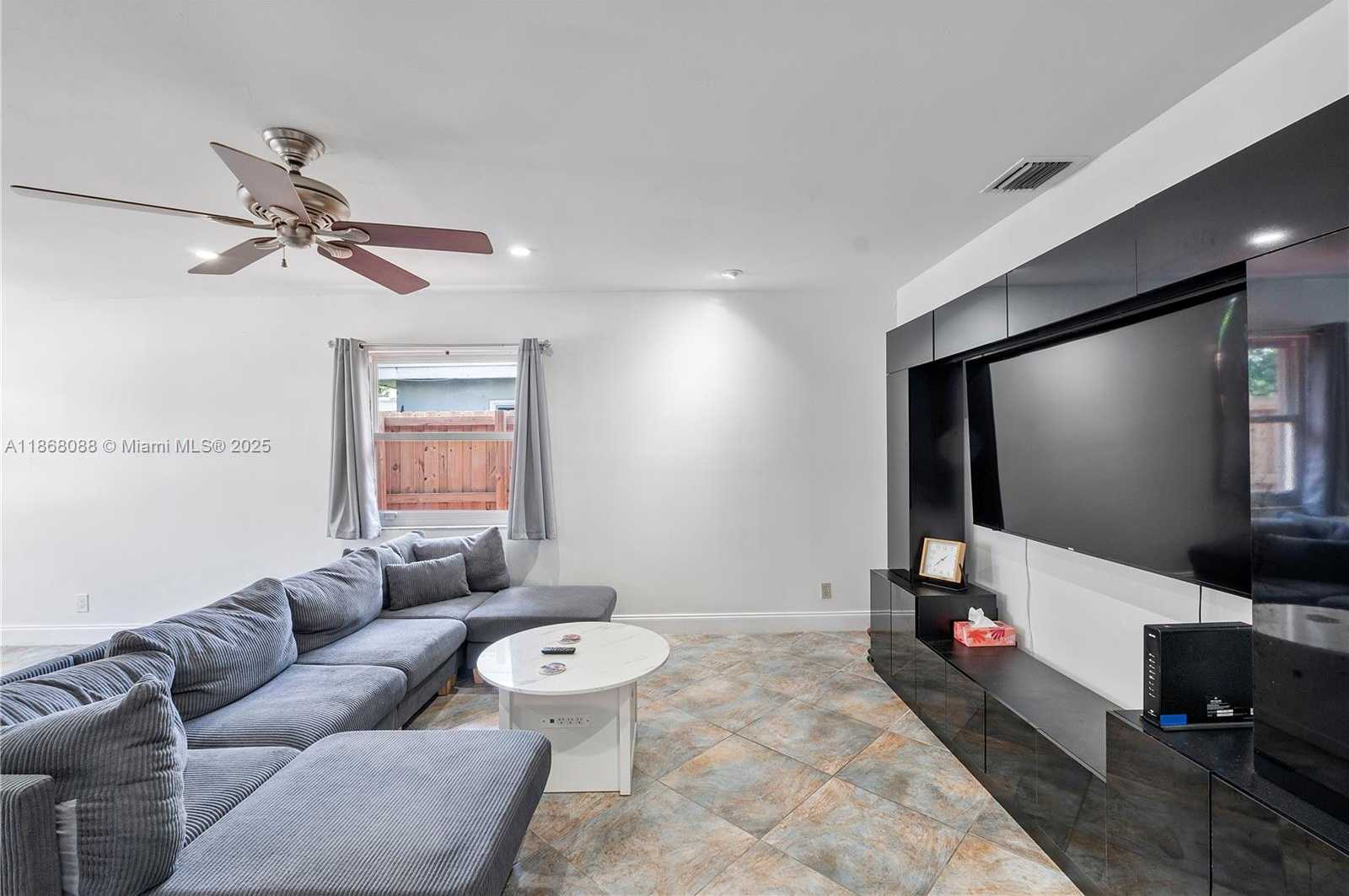 Small Image of 681 NORTH EAST 34TH ST, Oakland Park Number 13