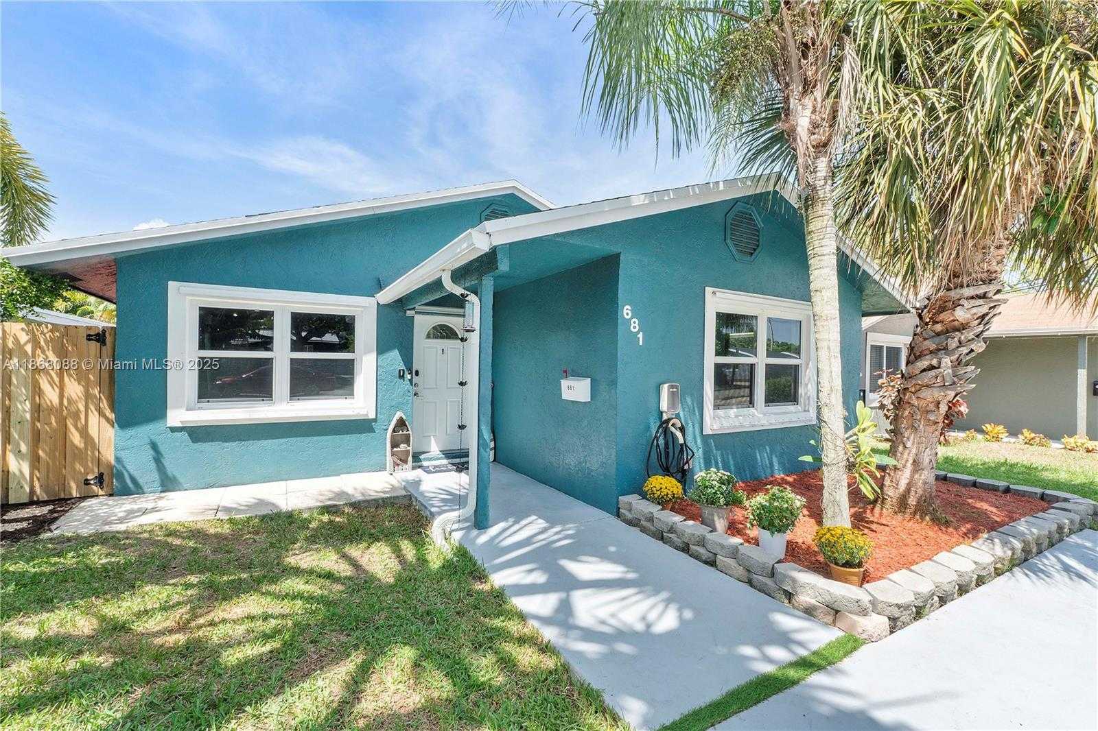 Small Image of 681 NORTH EAST 34TH ST, Oakland Park Number 2