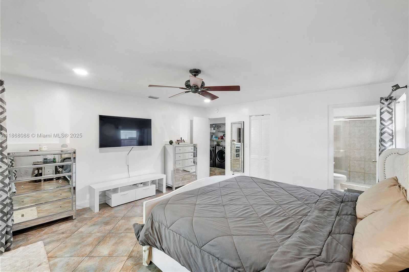 Small Image of 681 NORTH EAST 34TH ST, Oakland Park Number 20
