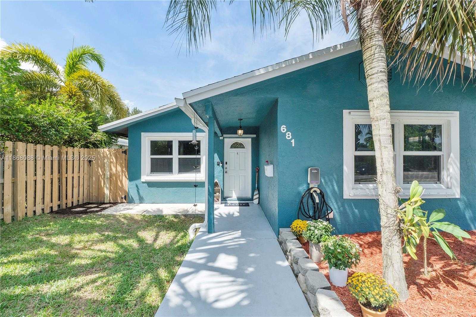 Small Image of 681 NORTH EAST 34TH ST, Oakland Park Number 3
