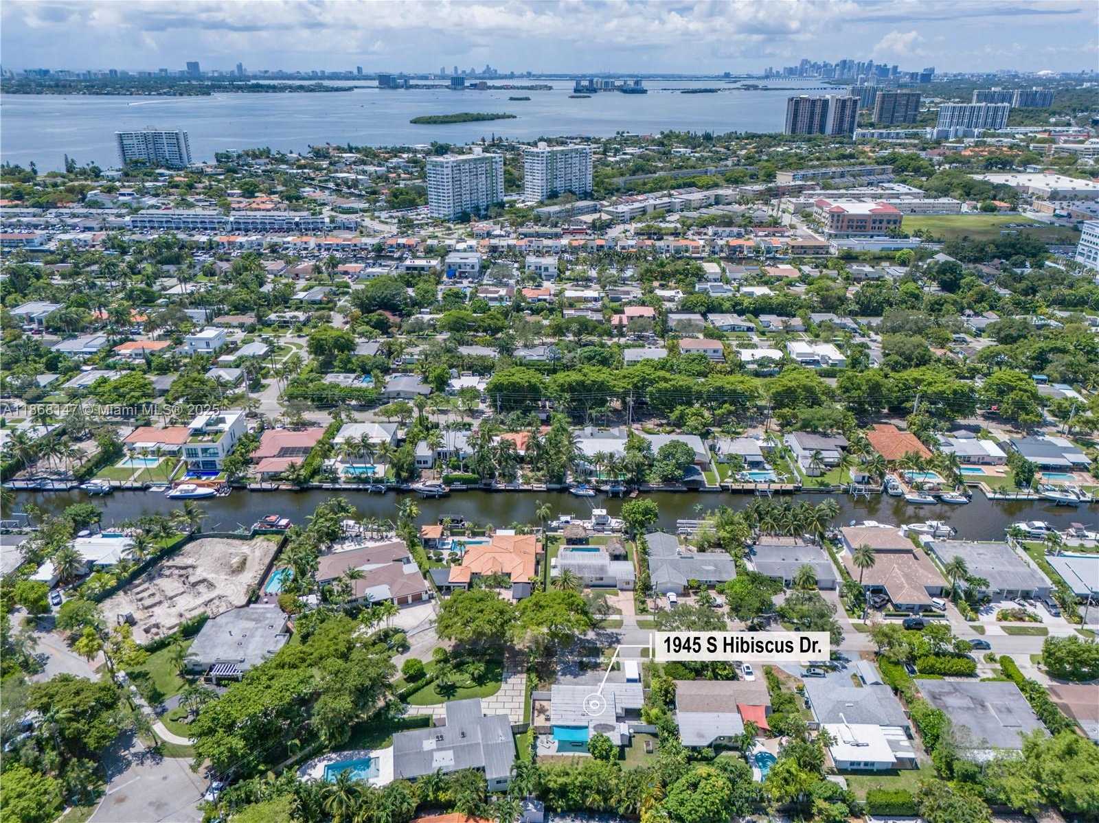 Small Image of 1945 SOUTH HIBISCUS DR, North Miami Number 19