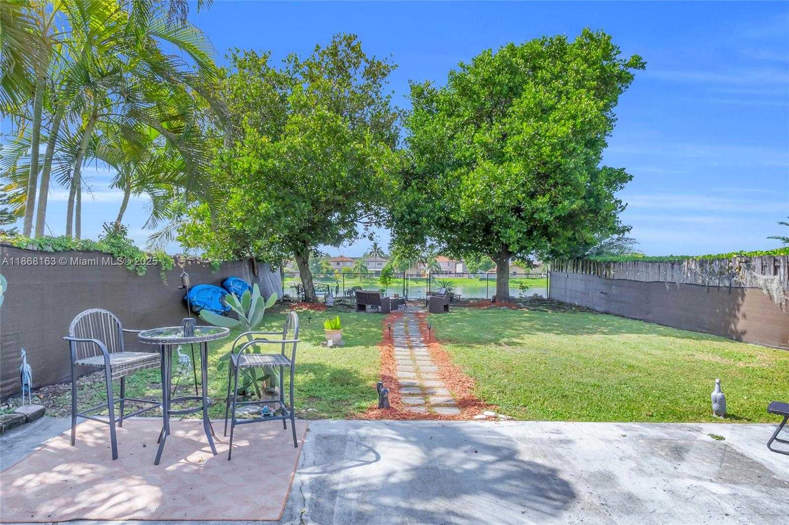 Small Image of 12160 SOUTH WEST 135TH TER, Miami Number 29