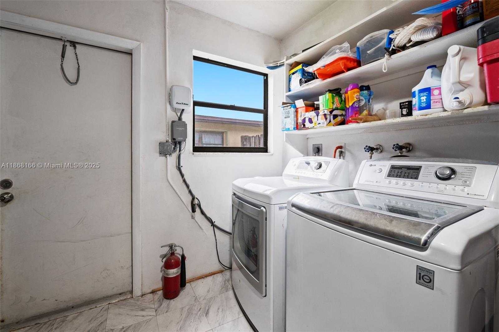 Small Image of 11911 NORTH WEST 14TH CT, Pembroke Pines Number 22