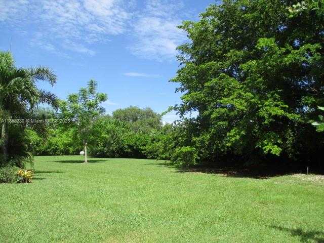 Small Image of 1599 NORTH WEST 19TH ST, Homestead Number 11