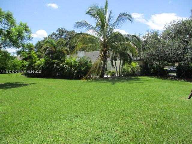 Small Image of 1599 NORTH WEST 19TH ST, Homestead Number 14