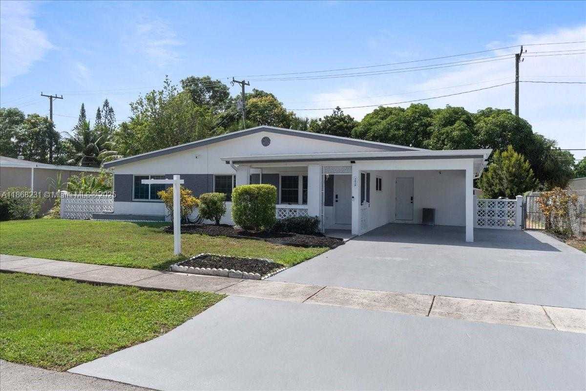 Small Image of 3820 NORTH WEST 5TH ST, Lauderhill Number 2