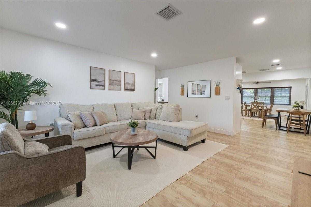 Small Image of 3820 NORTH WEST 5TH ST, Lauderhill Number 6