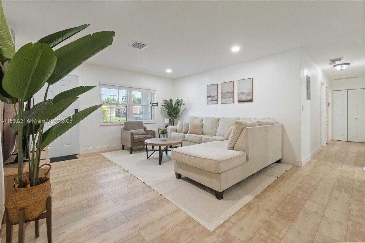 Small Image of 3820 NORTH WEST 5TH ST, Lauderhill Number 7