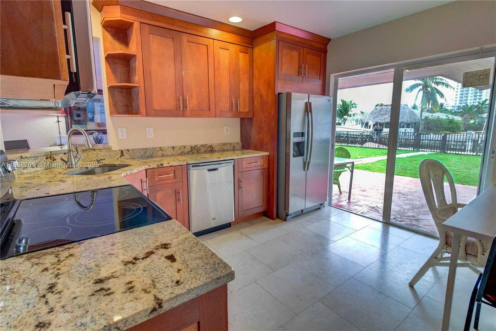 Small Image of 1210 NORTH EAST 83RD ST, Miami Number 13