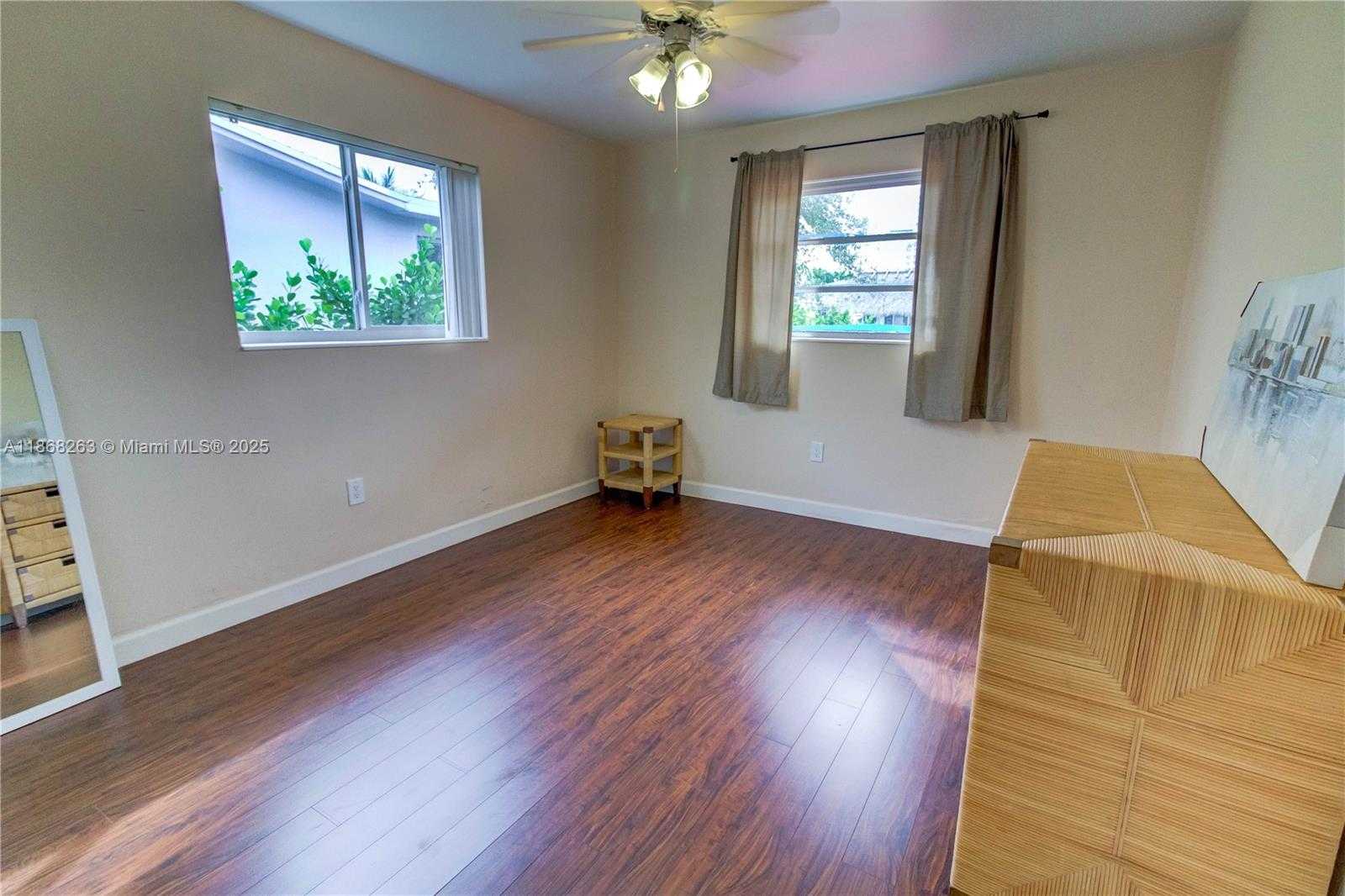 Small Image of 1210 NORTH EAST 83RD ST, Miami Number 21