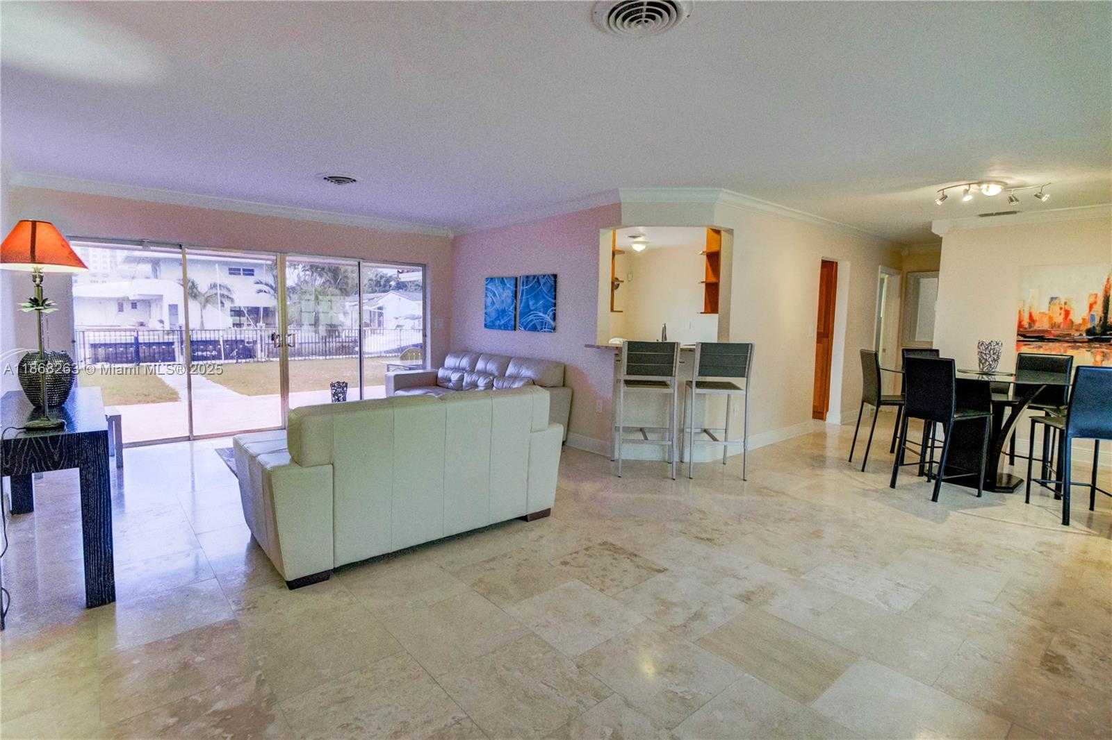 Small Image of 1210 NORTH EAST 83RD ST, Miami Number 5