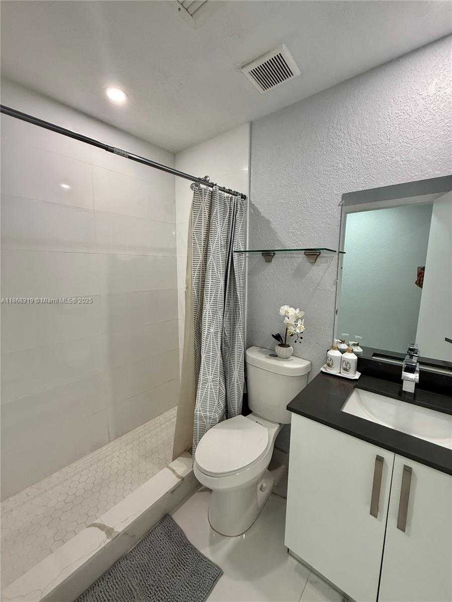 Small Image of 12971 SOUTH WEST 244TH ST, Homestead Number 10