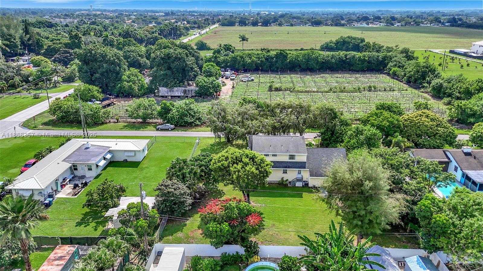 Small Image of 32090 SOUTH WEST 195TH AVE, Homestead Number 64