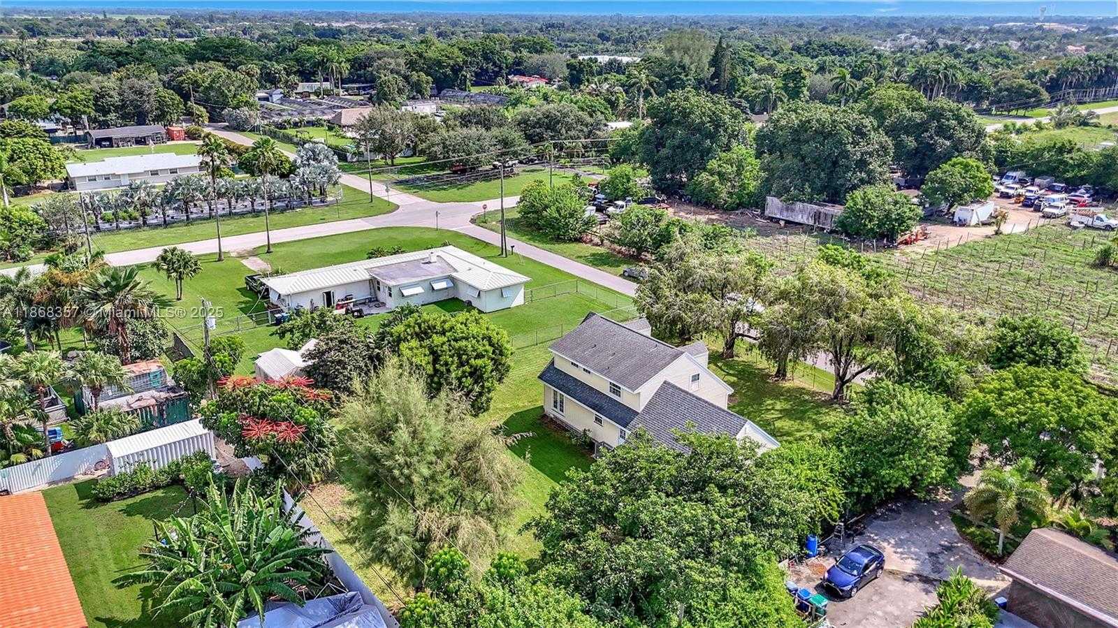 Small Image of 32090 SOUTH WEST 195TH AVE, Homestead Number 65