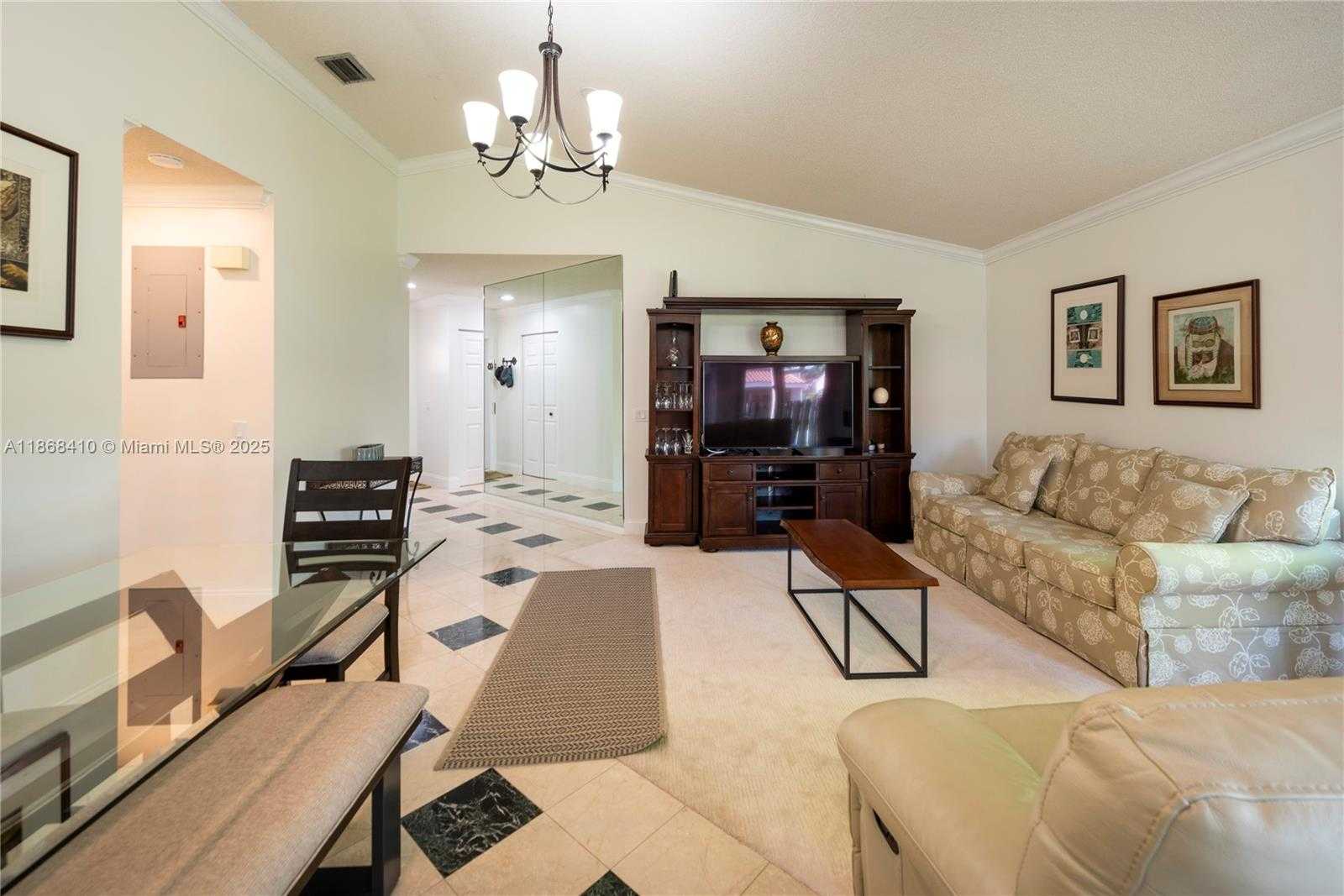 Small Image of 1426 SEAGRAPE CIR, Weston Number 10
