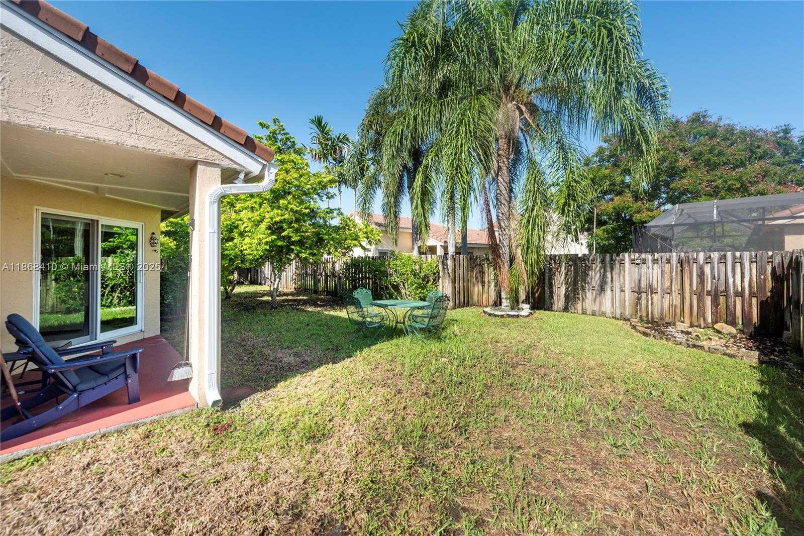 Small Image of 1426 SEAGRAPE CIR, Weston Number 26