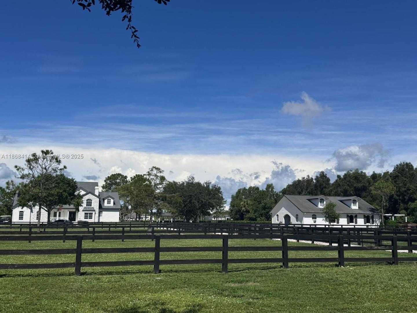 Small Image of 2203 PRARIEVIEW DR, Loxahatchee Number 4