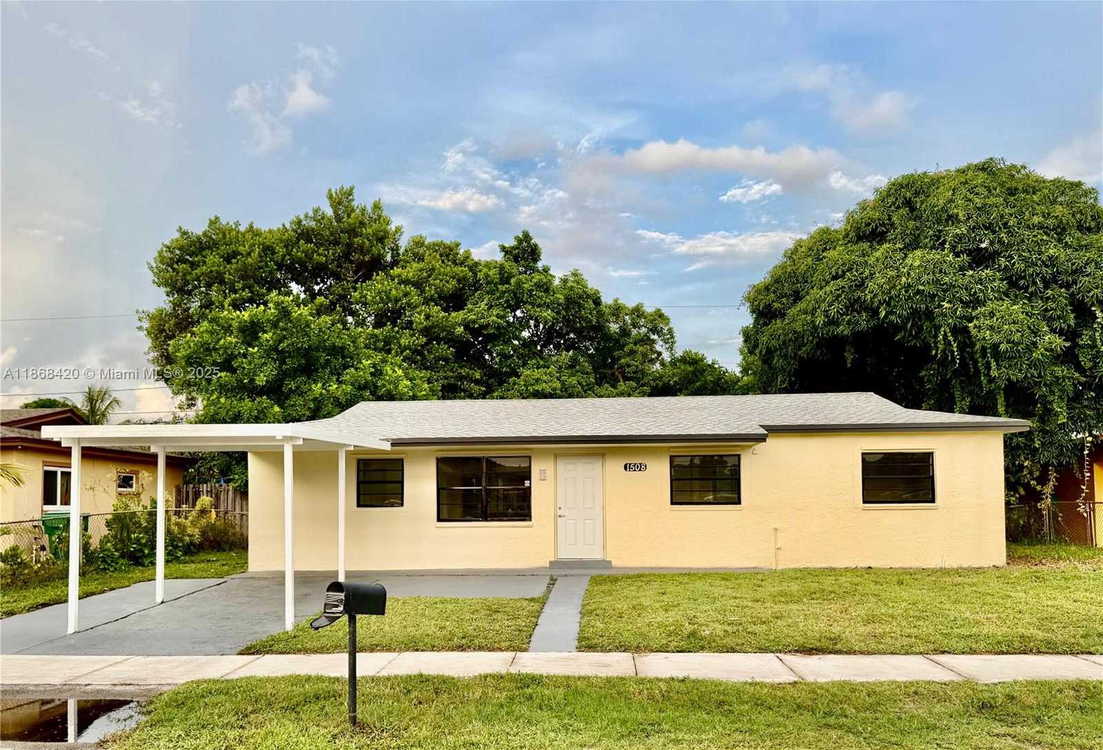 Small Image of 1508 NORTH WEST 32ND AVE, Lauderhill Number 12