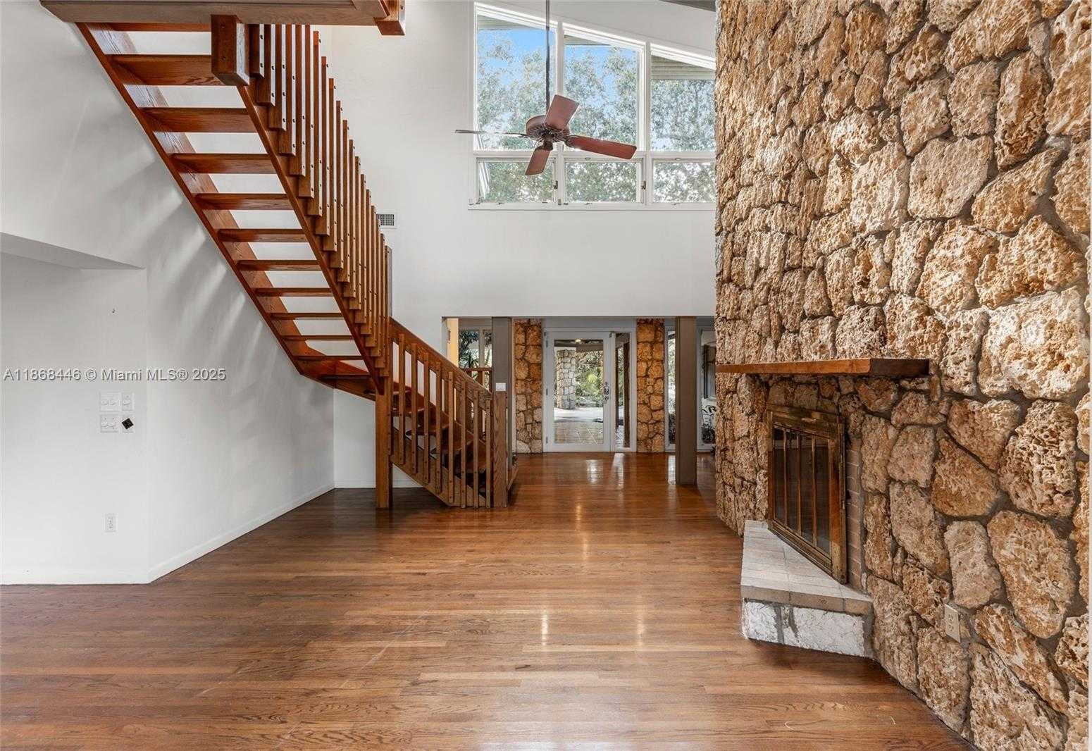 Small Image of 12535 SOUTH WEST 60TH CT, Pinecrest Number 10
