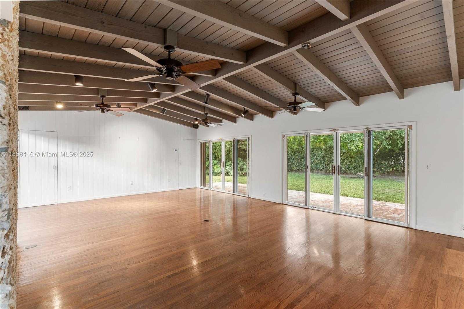 Small Image of 12535 SOUTH WEST 60TH CT, Pinecrest Number 11