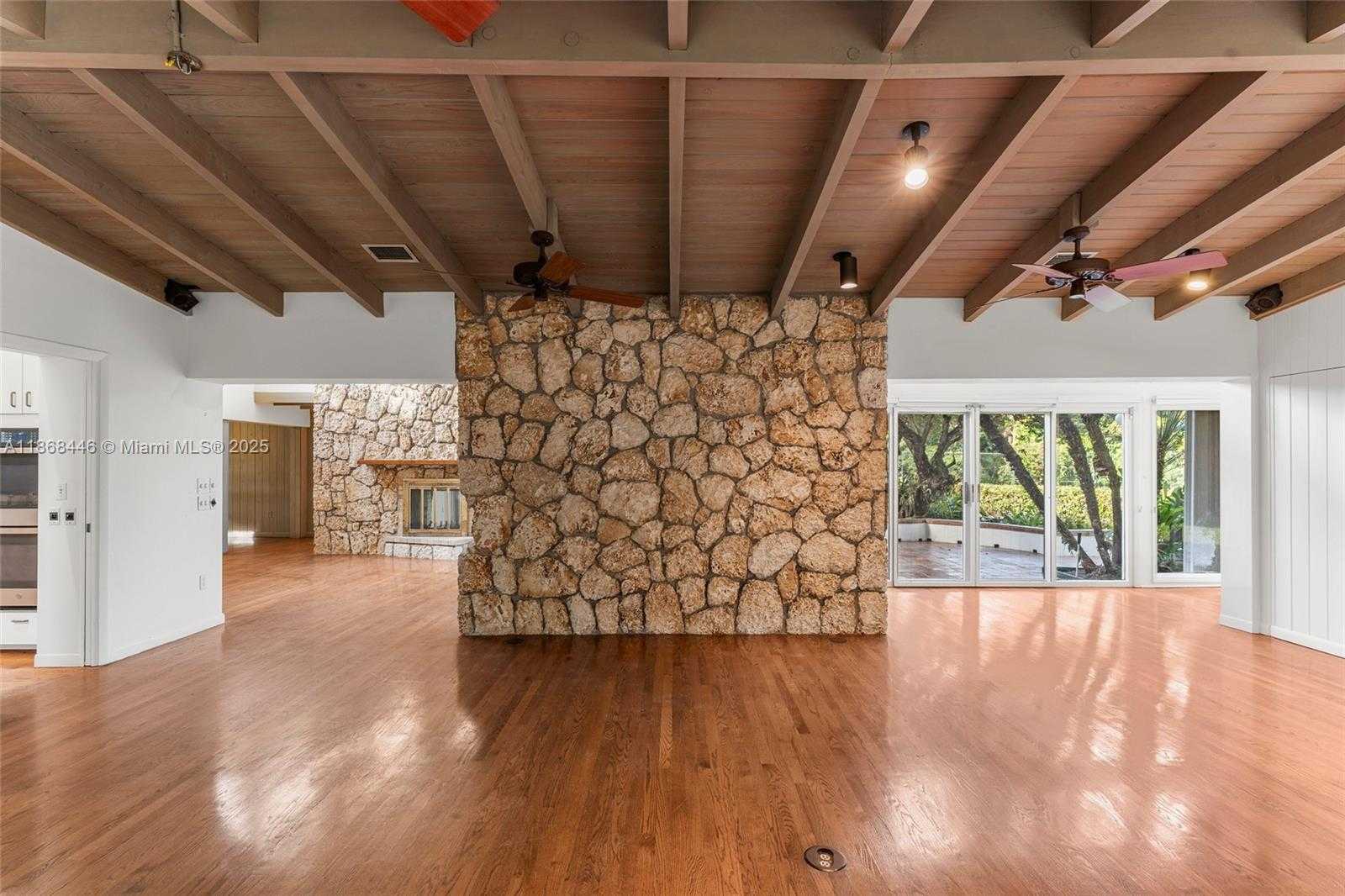 Small Image of 12535 SOUTH WEST 60TH CT, Pinecrest Number 12