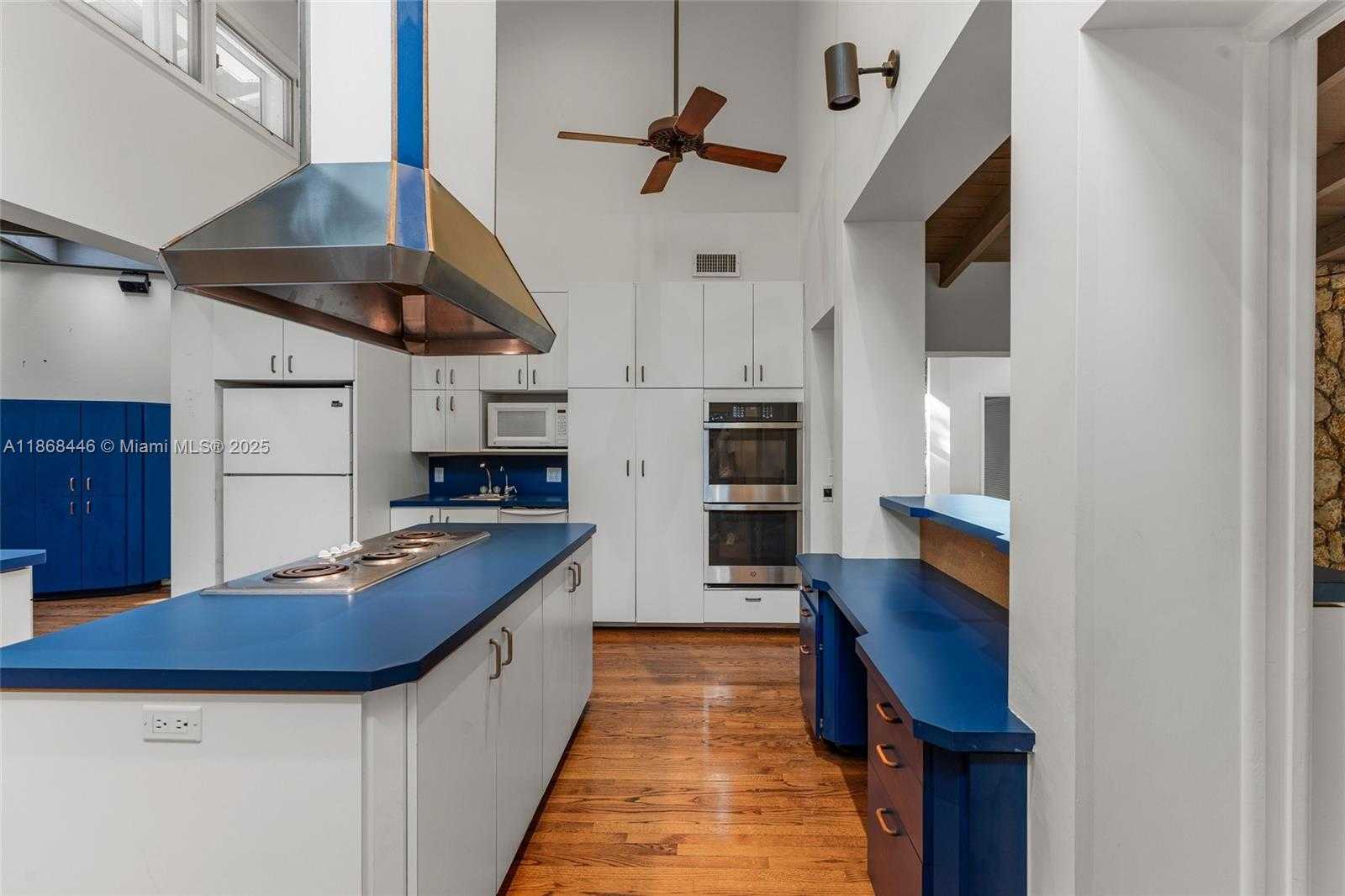 Small Image of 12535 SOUTH WEST 60TH CT, Pinecrest Number 16