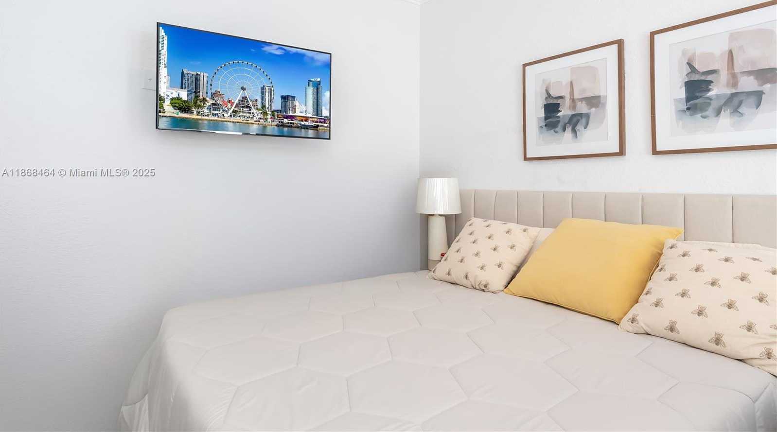 Small Image of 13348 SOUTH WEST 52ND ST, Miramar Number 26