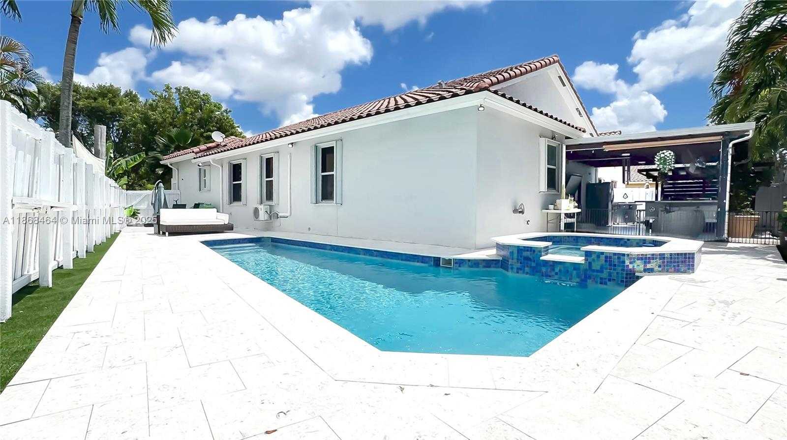 Small Image of 13348 SOUTH WEST 52ND ST, Miramar Number 3