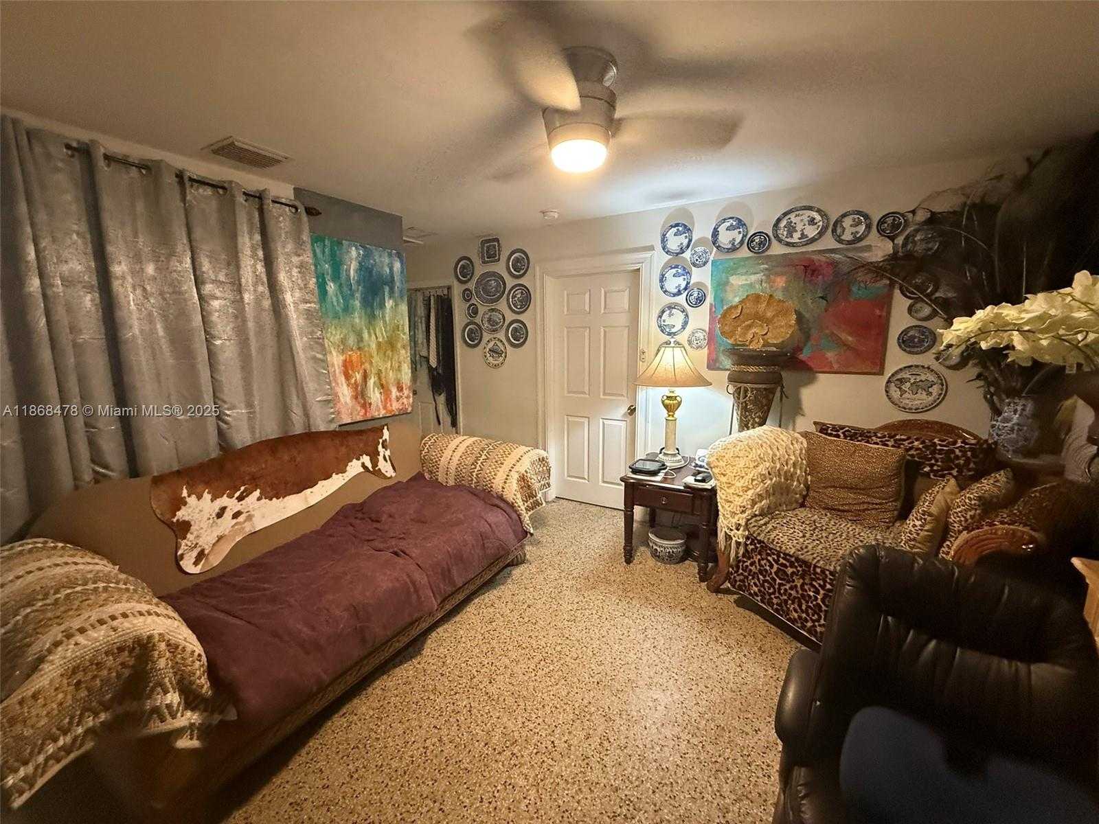 Small Image of 5216 NORTH EAST 3RD AVE, Oakland Park Number 13