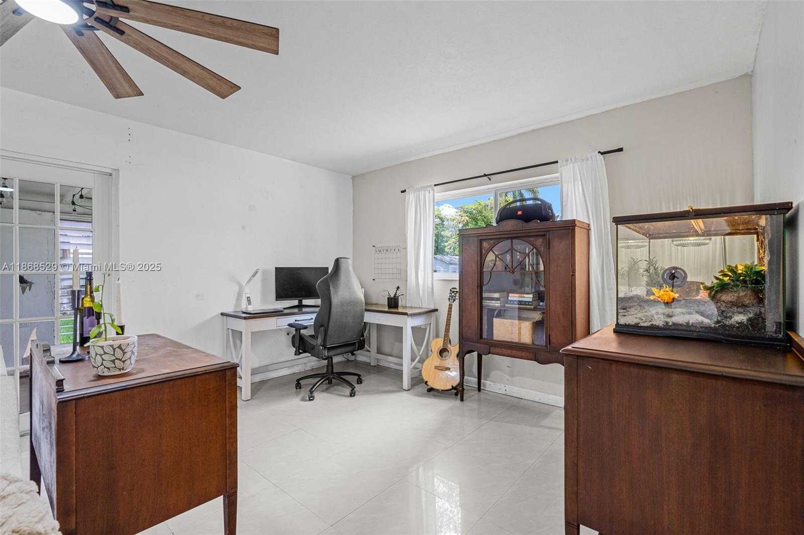 Small Image of 20540 LEEWARD LANE, Cutler Bay Number 15