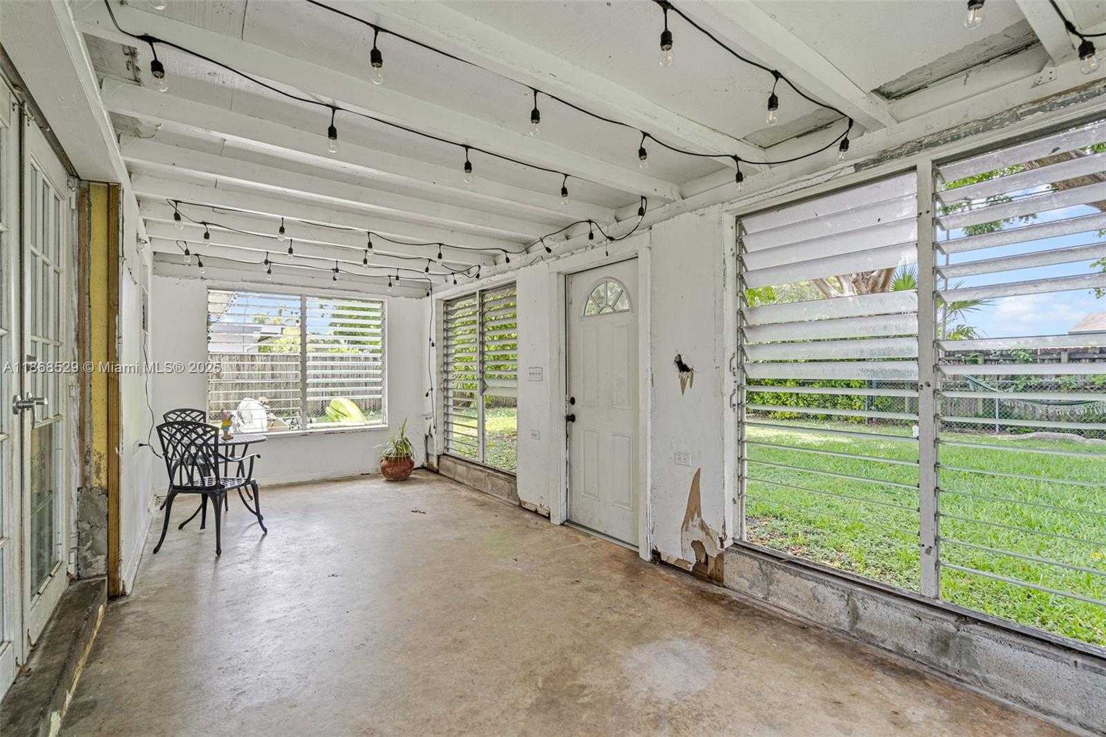 Small Image of 20540 LEEWARD LANE, Cutler Bay Number 28