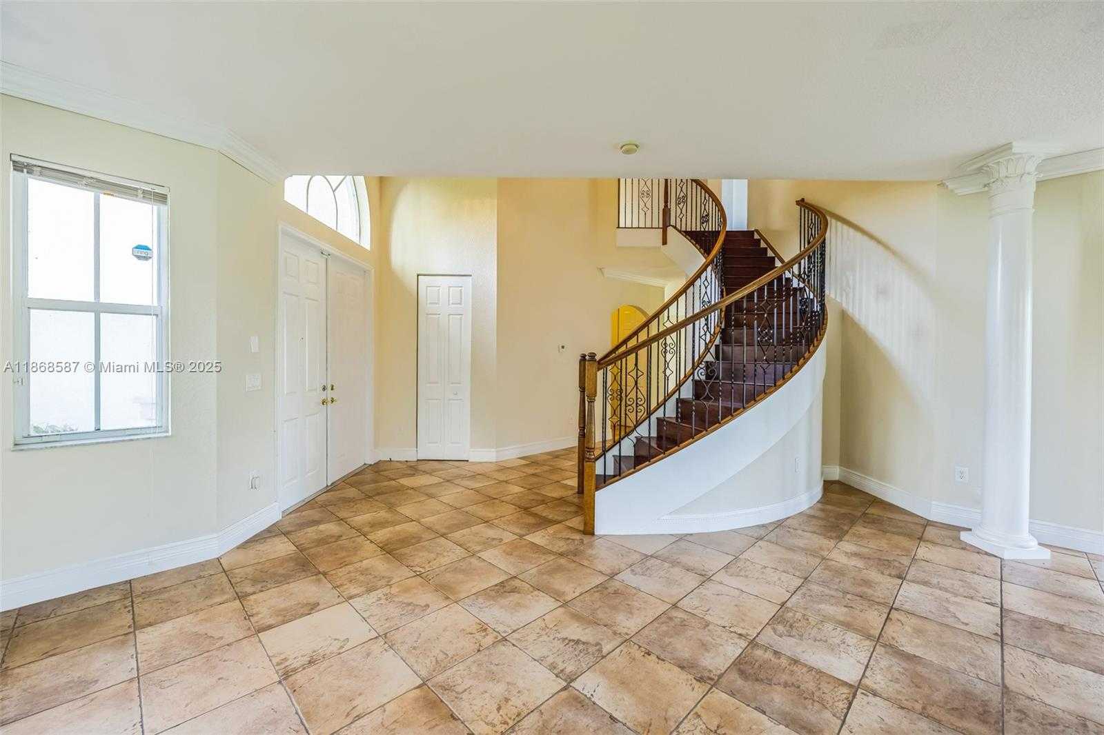 Small Image of 17098 SOUTH WEST 16TH ST, Pembroke Pines Number 3