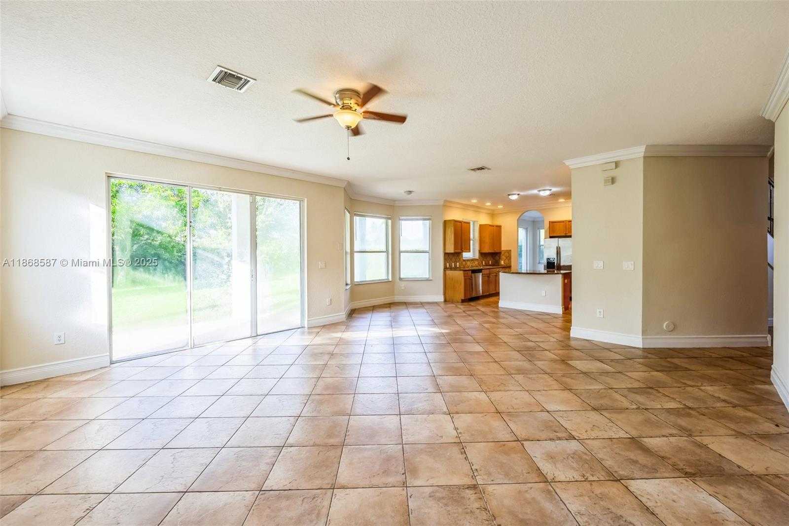 Small Image of 17098 SOUTH WEST 16TH ST, Pembroke Pines Number 7