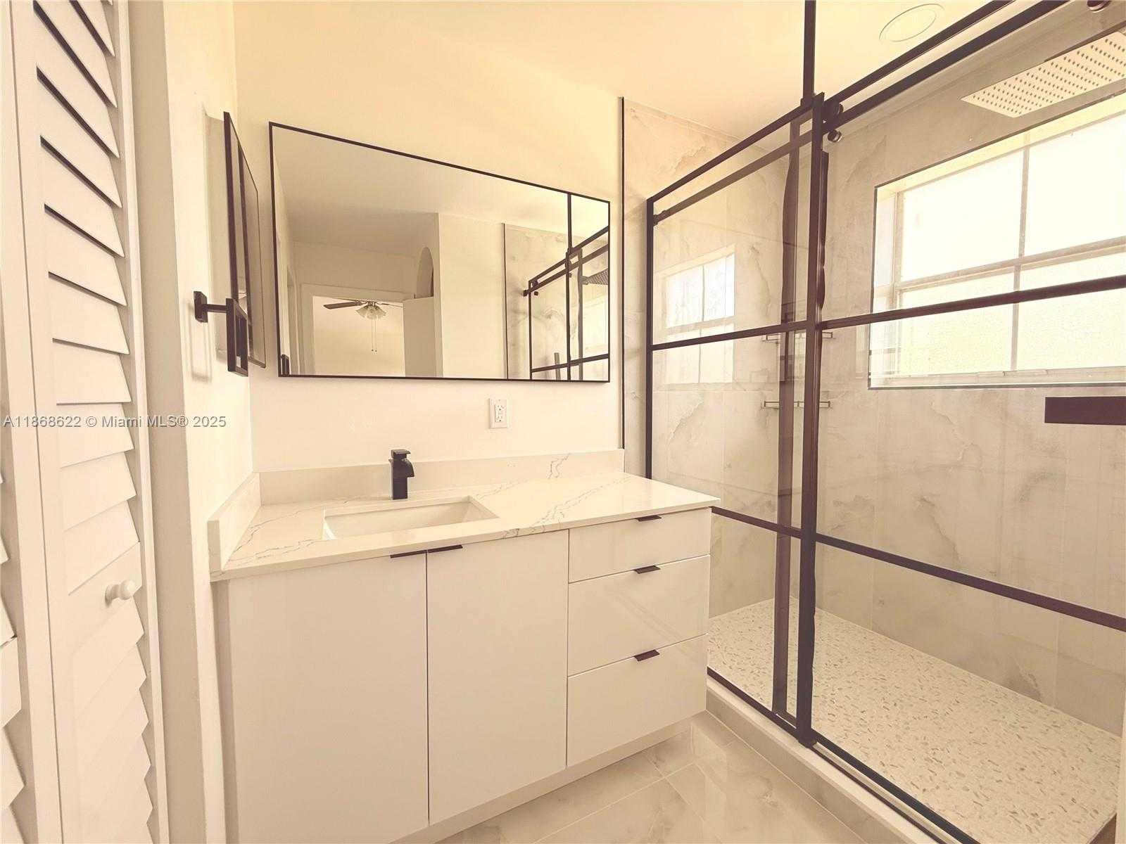 Small Image of 6955 SOUTH WEST 148TH LN, Davie Number 11