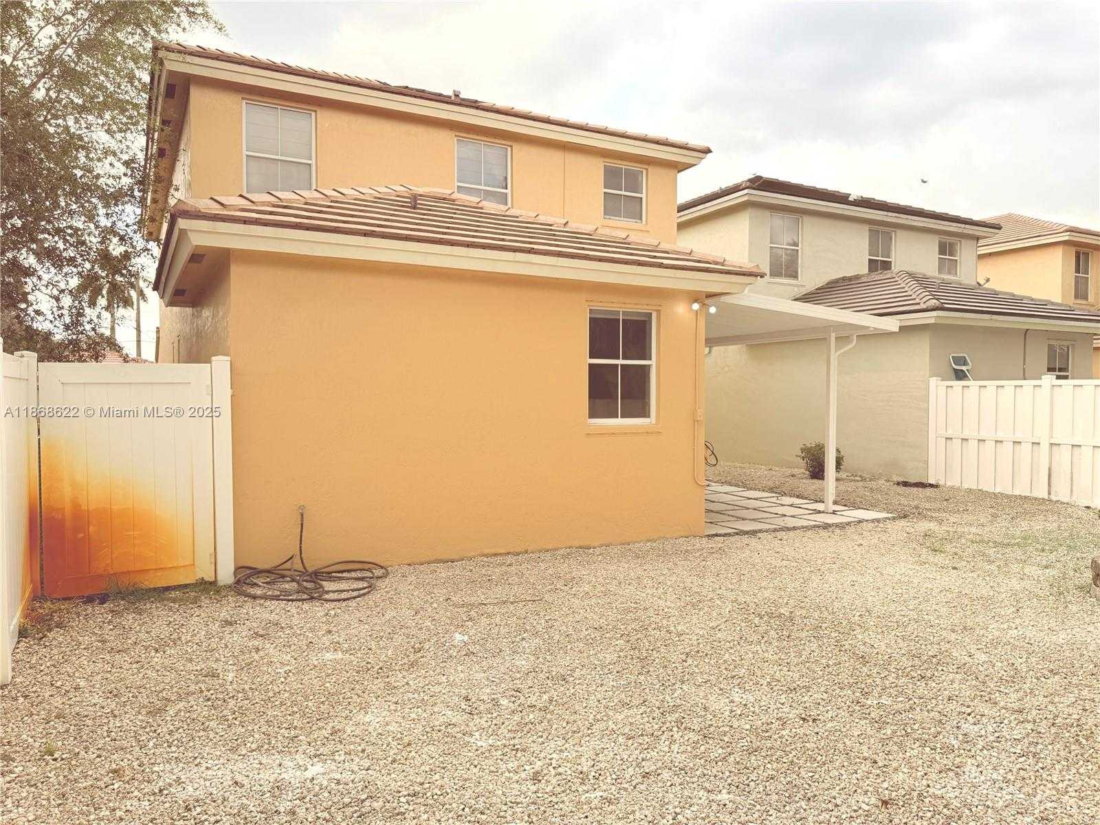 Small Image of 6955 SOUTH WEST 148TH LN, Davie Number 17