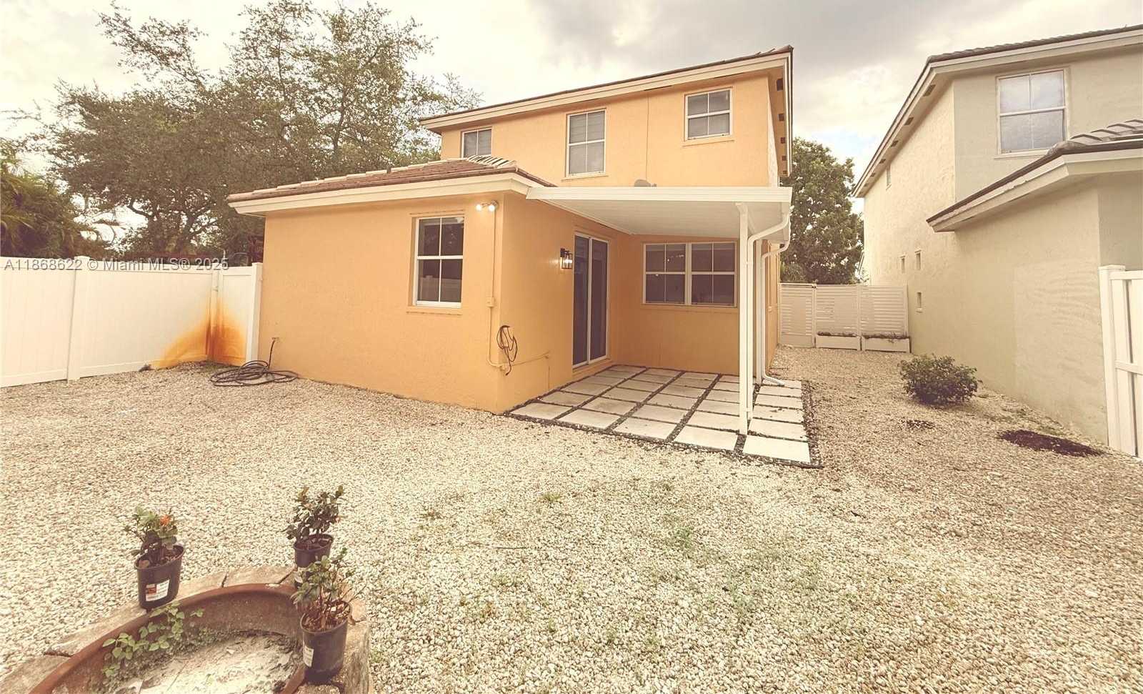 Small Image of 6955 SOUTH WEST 148TH LN, Davie Number 18