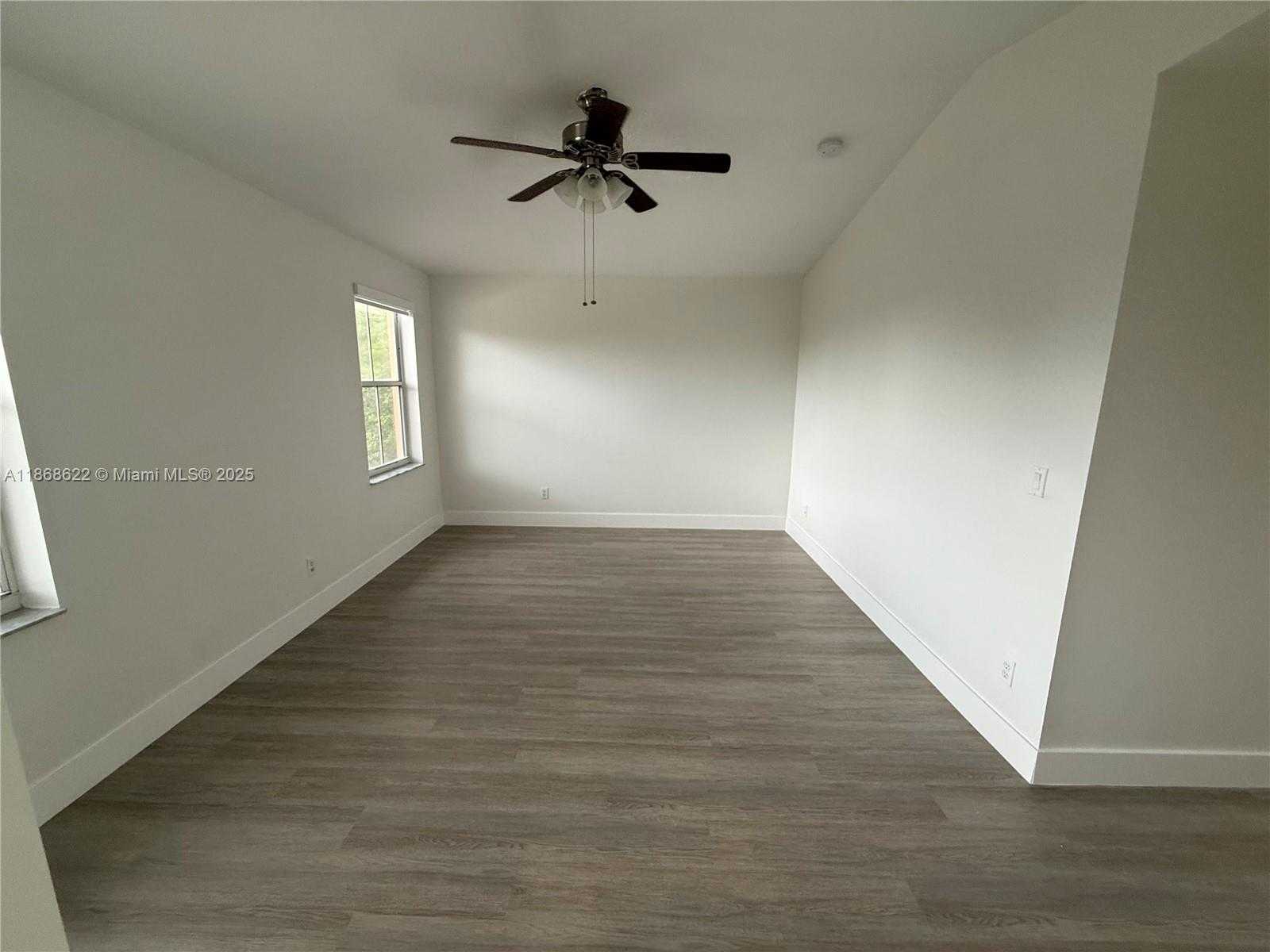 Small Image of 6955 SOUTH WEST 148TH LN, Davie Number 24