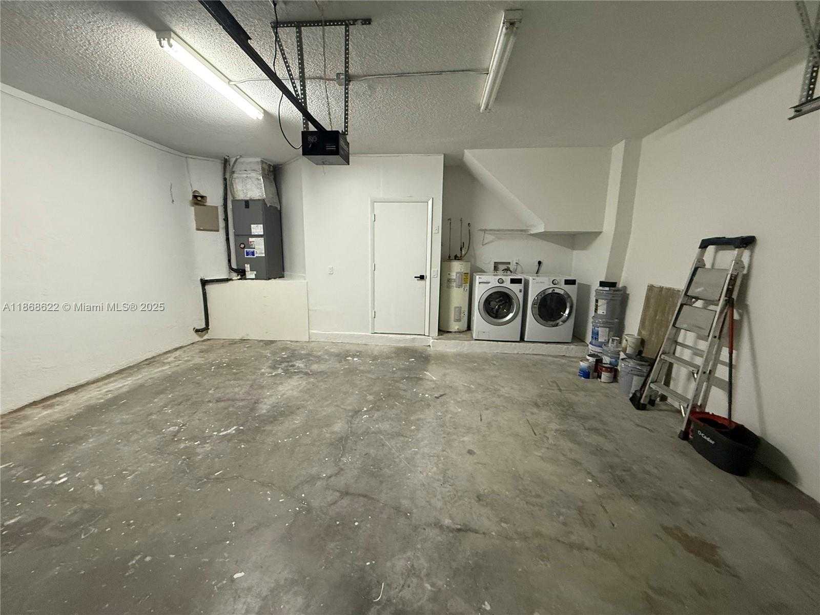 Small Image of 6955 SOUTH WEST 148TH LN, Davie Number 33