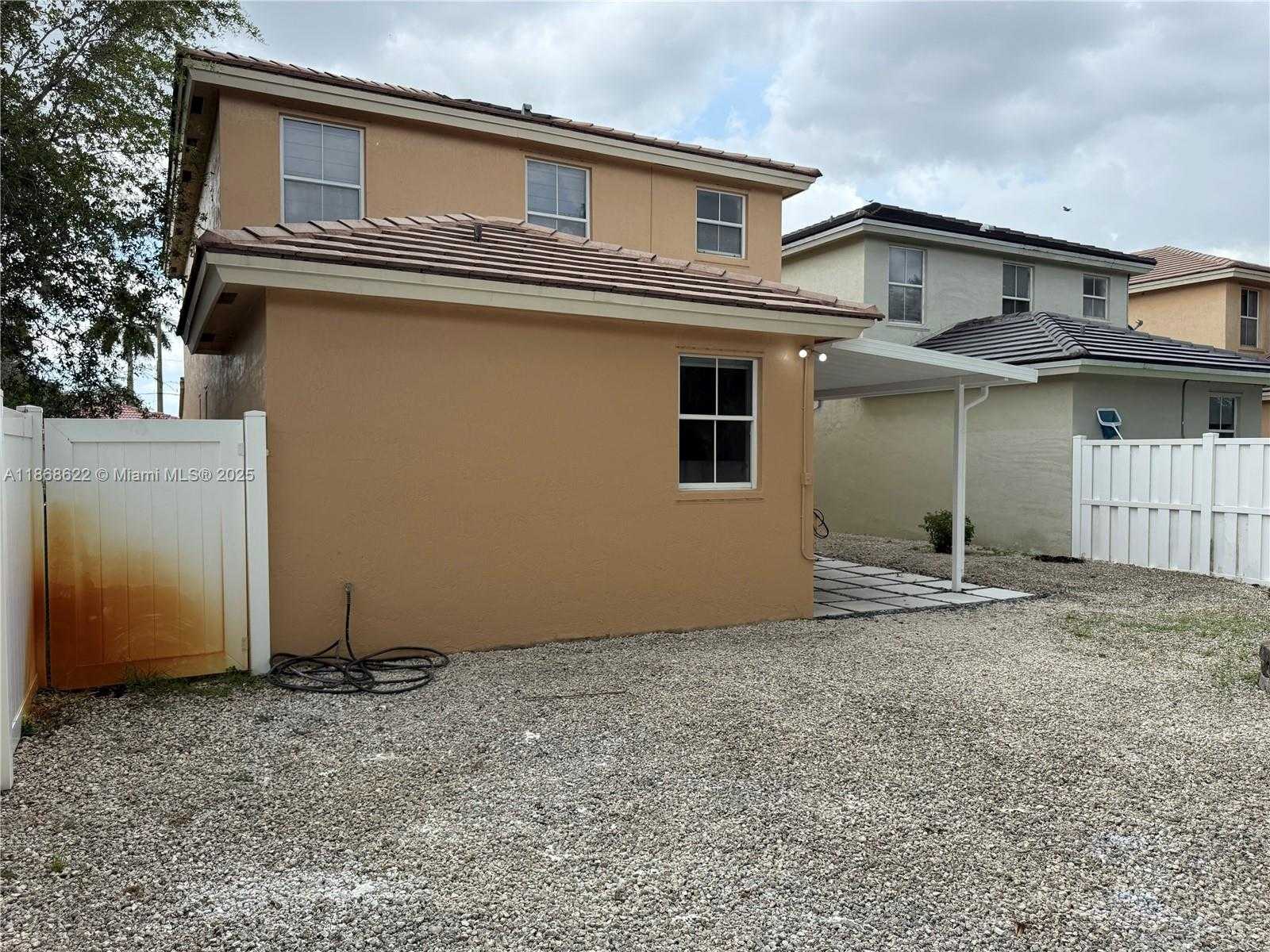 Small Image of 6955 SOUTH WEST 148TH LN, Davie Number 35
