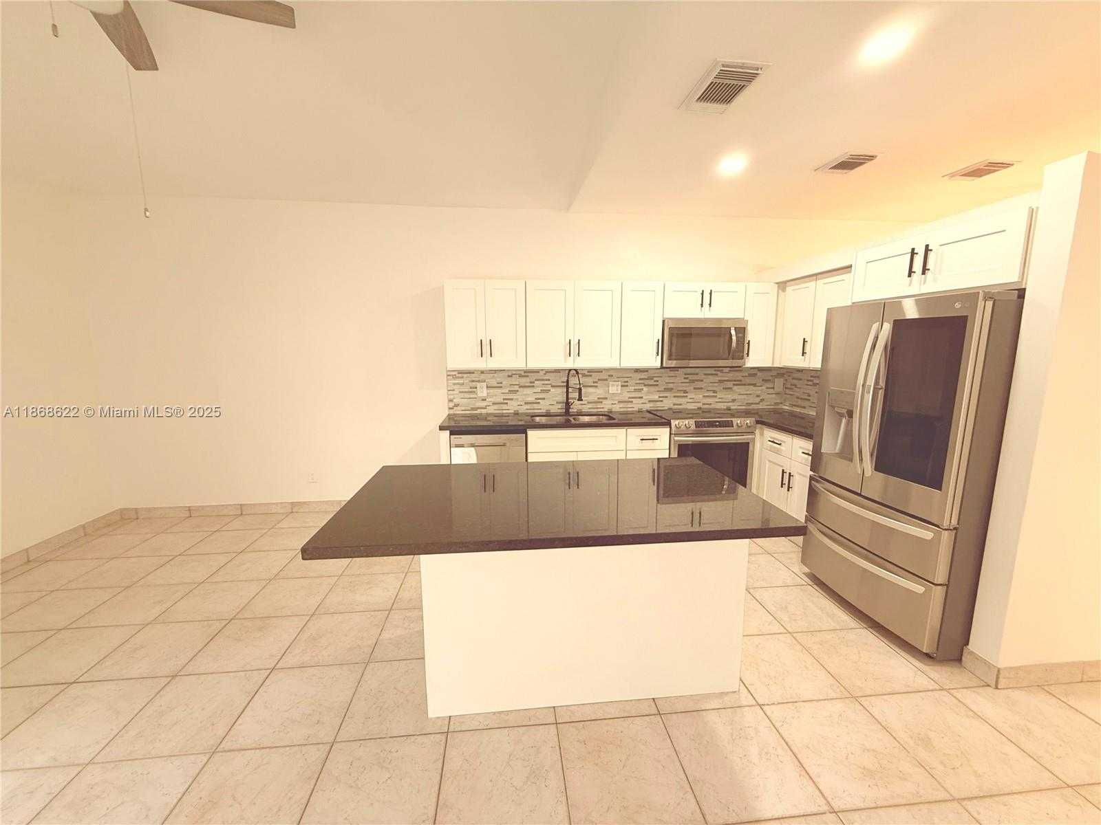 Small Image of 6955 SOUTH WEST 148TH LN, Davie Number 9