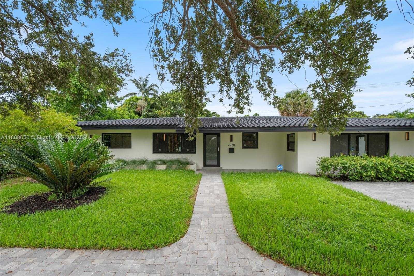 Small Image of 2020 NORTH EAST 54TH, Fort Lauderdale Number 3