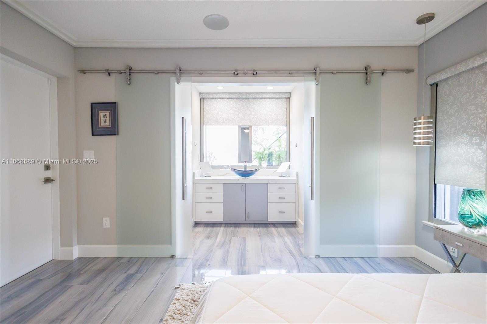 Small Image of 1058 LAKE CARRIE DR, Lake Placid Number 19