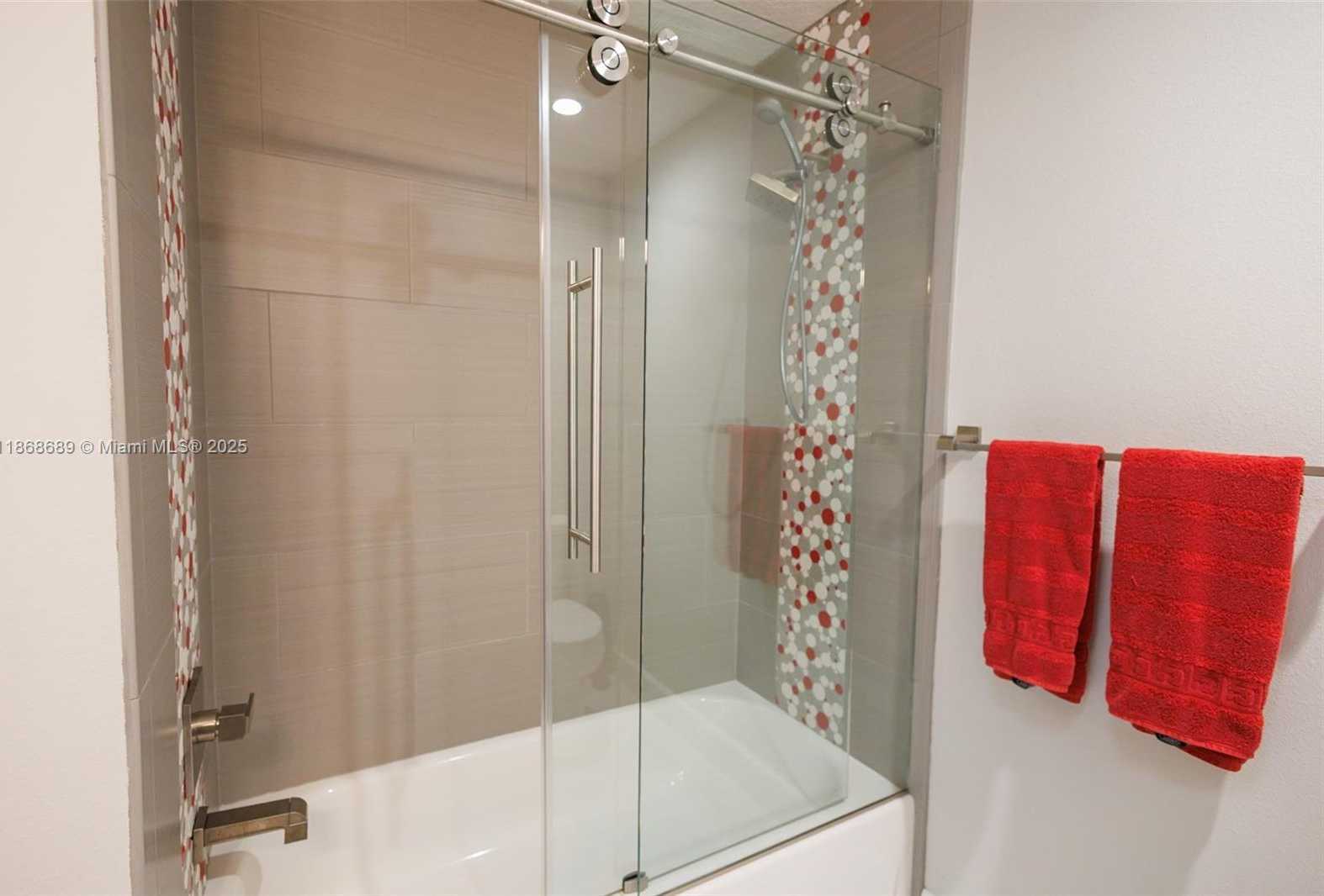 Small Image of 1058 LAKE CARRIE DR, Lake Placid Number 32