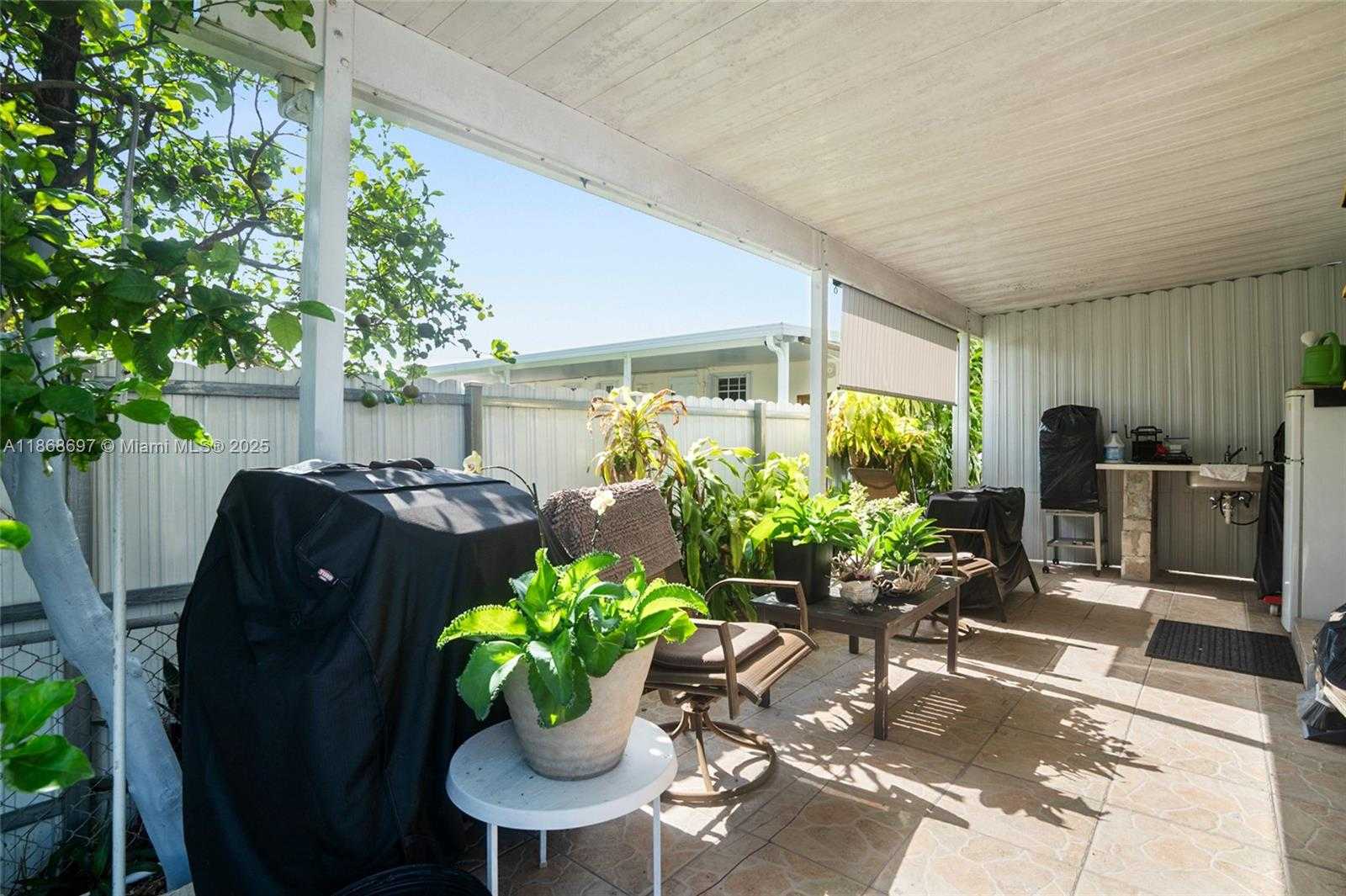 Small Image of 5621 EAST 1ST AVE, Hialeah Number 32