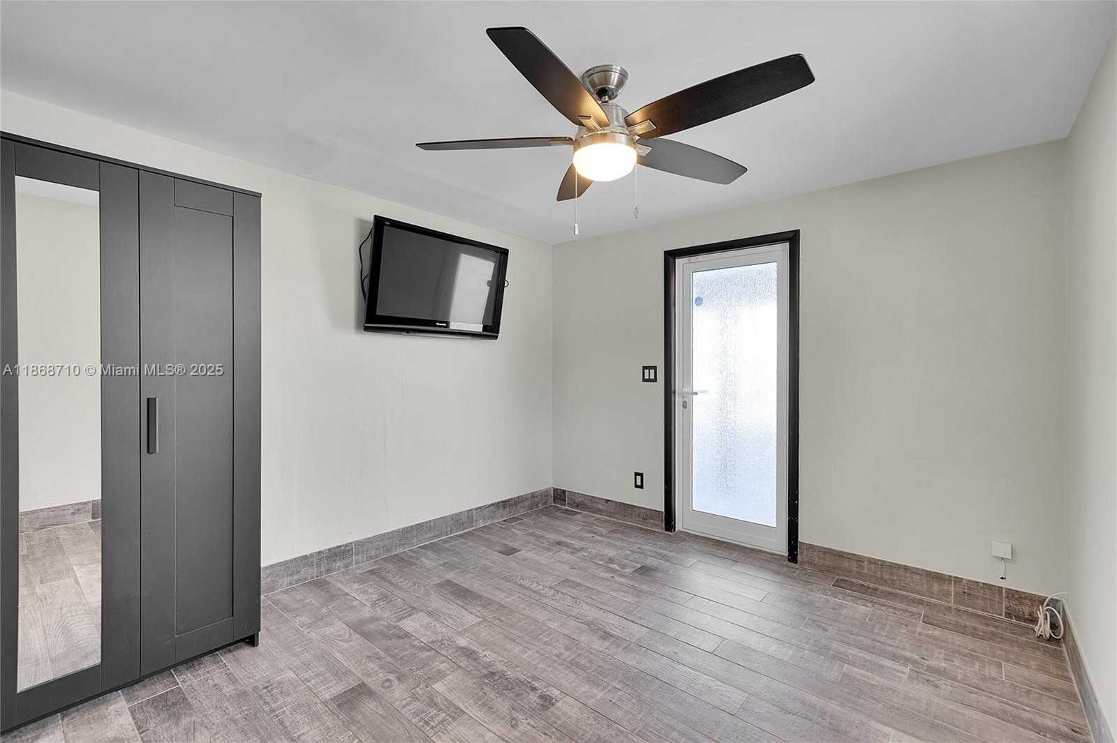 Small Image of 351 SOUTH EAST 16TH AVE, Pompano Beach Number 14