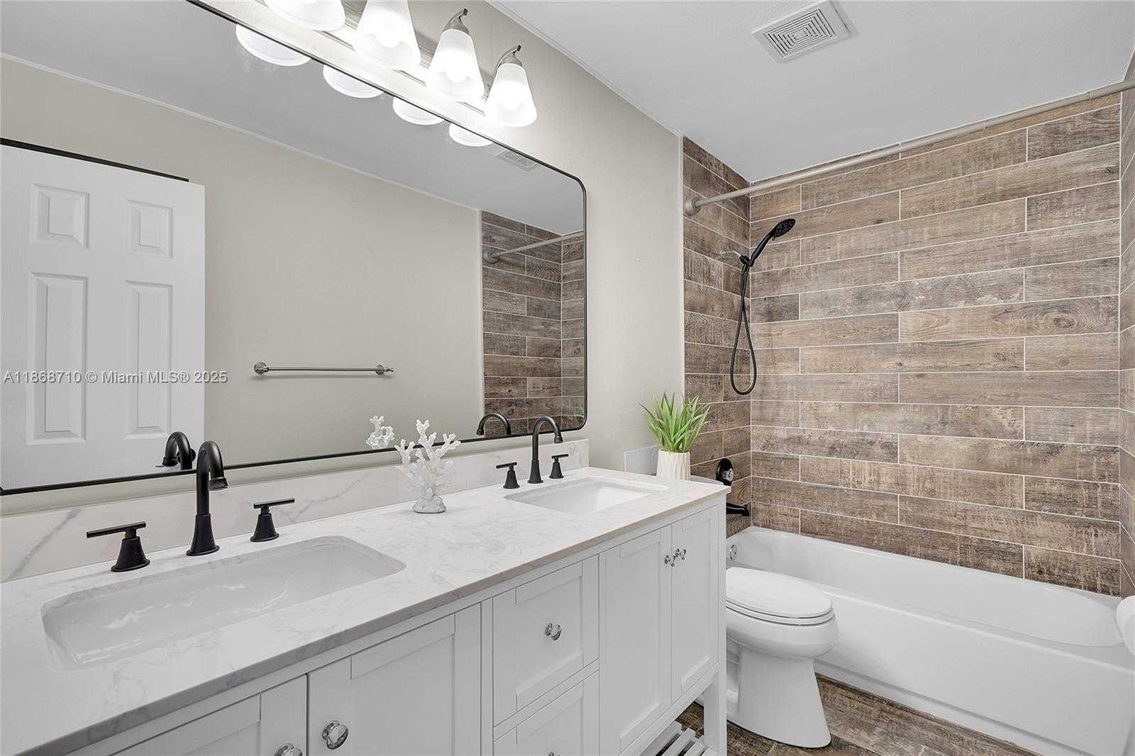 Small Image of 351 SOUTH EAST 16TH AVE, Pompano Beach Number 18