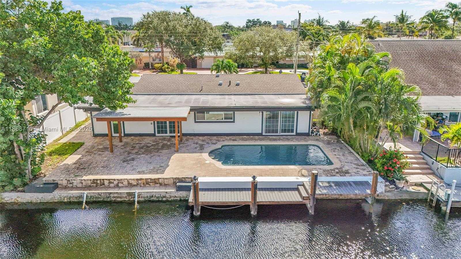 Small Image of 351 SOUTH EAST 16TH AVE, Pompano Beach Number 2