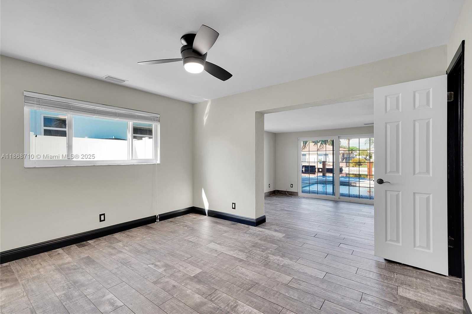 Small Image of 351 SOUTH EAST 16TH AVE, Pompano Beach Number 21