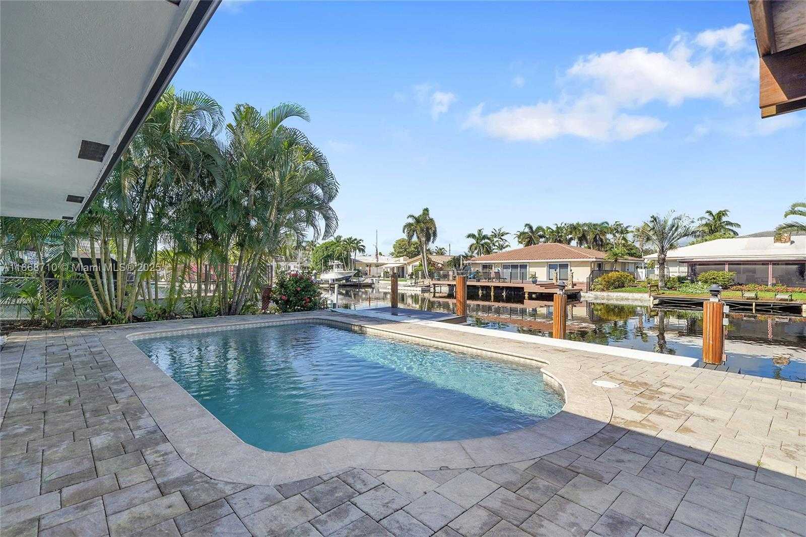 Small Image of 351 SOUTH EAST 16TH AVE, Pompano Beach Number 27
